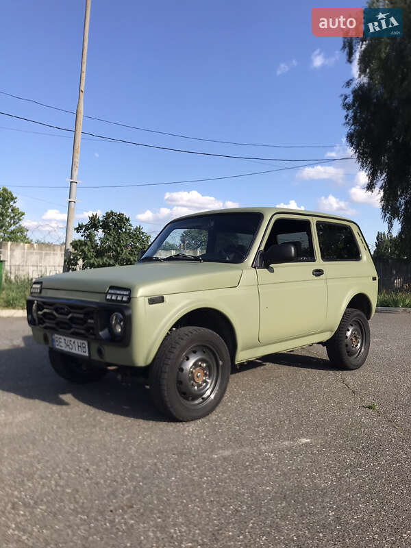 Внедорожник / Кроссовер ВАЗ / Lada 21214 / 4x4 2006 в Николаеве