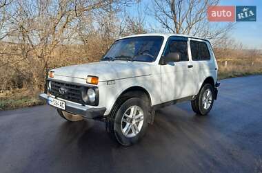 Внедорожник / Кроссовер ВАЗ / Lada 21214 / 4x4 2011 в Березовке