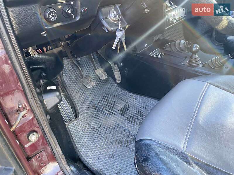 Внедорожник / Кроссовер ВАЗ / Lada 21214 / 4x4 2013 в Малой Виске фото 28 Внедорожник / Кроссовер ВАЗ / Lada 21214 / 4x4 2013 в Малой Виске