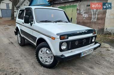 Внедорожник / Кроссовер ВАЗ / Lada 21214 / 4x4 2008 в Житомире