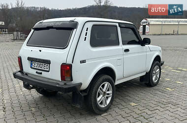 Позашляховик / Кросовер ВАЗ / Lada 21214 / 4x4 2010 в Чернівцях