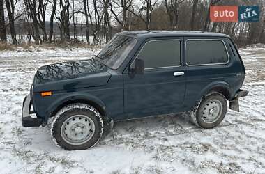 Позашляховик / Кросовер ВАЗ / Lada 21214 / 4x4 2003 в Деражні