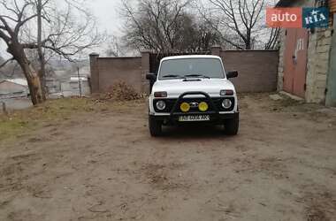 Позашляховик / Кросовер ВАЗ 21214 / 4x4 2017 в 