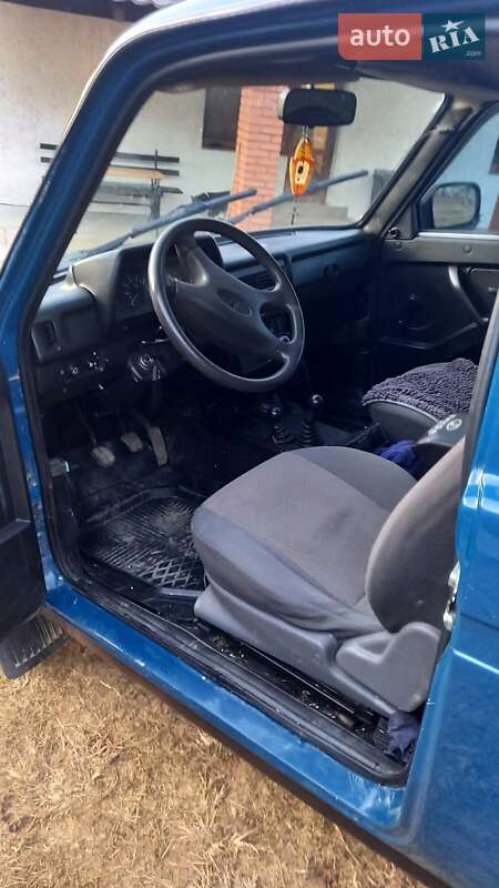 Внедорожник / Кроссовер ВАЗ / Lada 21214 / 4x4 2013 в Хусте