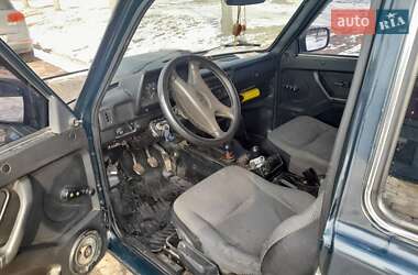 Внедорожник / Кроссовер ВАЗ 21214 / 4x4 2012 в 