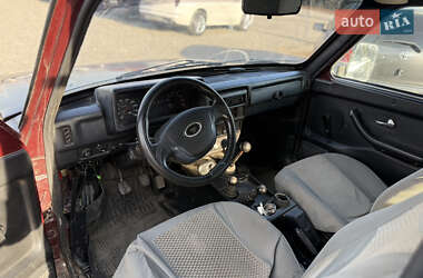 Позашляховик / Кросовер ВАЗ 21214 / 4x4 2008 в 