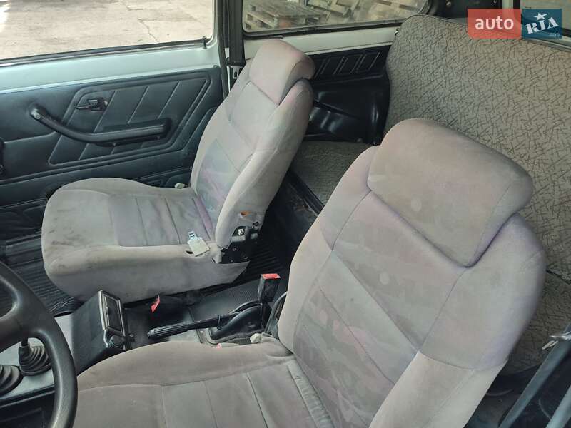 Позашляховик / Кросовер ВАЗ / Lada 21214 / 4x4 2008 в Кривому Розі фото 10 Позашляховик / Кросовер ВАЗ / Lada 21214 / 4x4 2008 в Кривому Розі