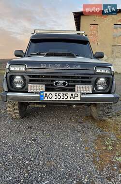 Внедорожник / Кроссовер ВАЗ / Lada 21214 / 4x4 2005 в Ужгороде