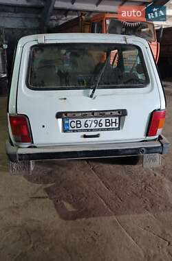 Позашляховик / Кросовер ВАЗ 21214 / 4x4 2015 в 