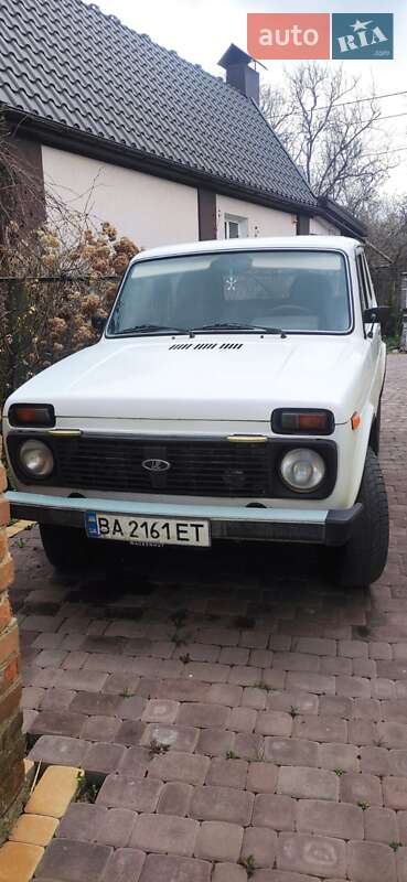 Позашляховик / Кросовер ВАЗ / Lada 21214 / 4x4 2008 в Вінниці
