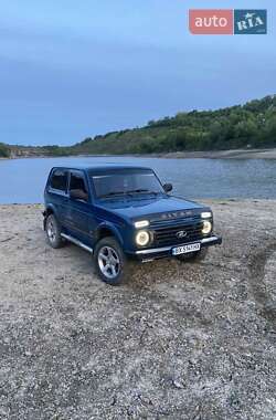Позашляховик / Кросовер ВАЗ 21214 / 4x4 2012 в 
