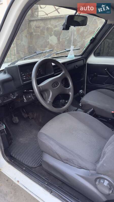 Позашляховик / Кросовер ВАЗ / Lada 21214 / 4x4 2008 в Львові