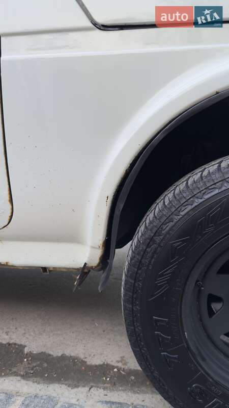 Позашляховик / Кросовер ВАЗ / Lada 21214 / 4x4 2008 в Львові