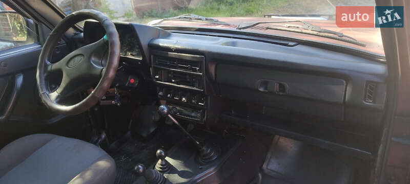 Позашляховик / Кросовер ВАЗ / Lada 21214 / 4x4 2011 в Києві