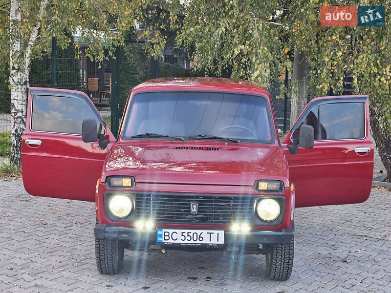 ВАЗ / Lada 21214 / 4x4 2005