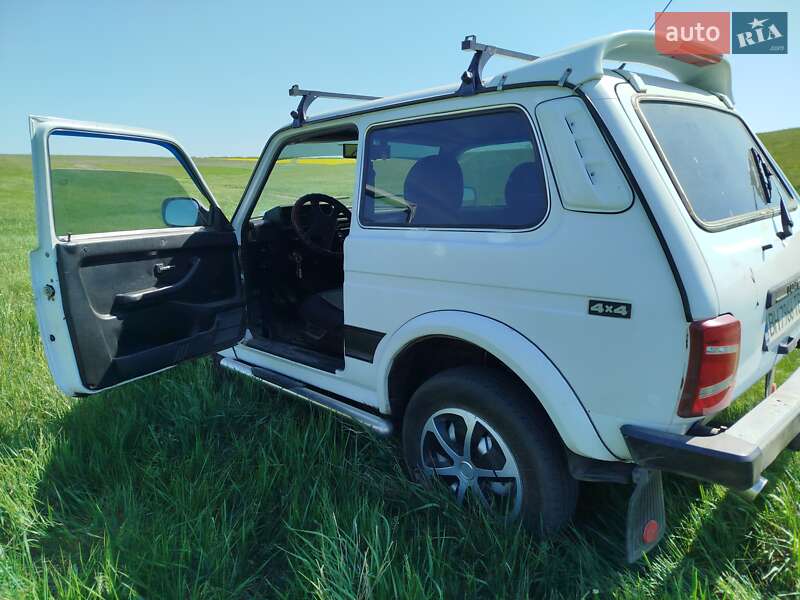 Внедорожник / Кроссовер ВАЗ / Lada 21214 / 4x4 2008 в Ширяево
