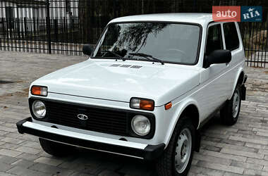 Внедорожник / Кроссовер ВАЗ 21214 / 4x4 2014 в 