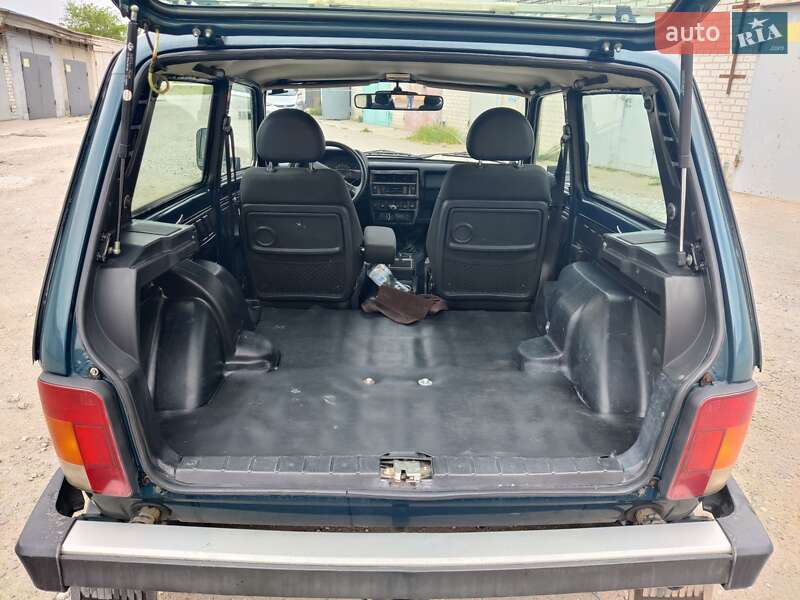 Внедорожник / Кроссовер ВАЗ / Lada 21214 / 4x4 2009 в Запорожье