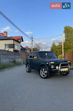 Позашляховик / Кросовер ВАЗ 21214 / 4x4 2006 в Києві