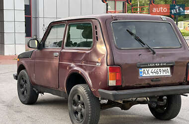 Позашляховик / Кросовер ВАЗ 21214 / 4x4 2011 в 