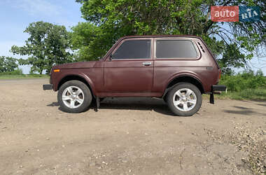Позашляховик / Кросовер ВАЗ 21214 / 4x4 2005 в 