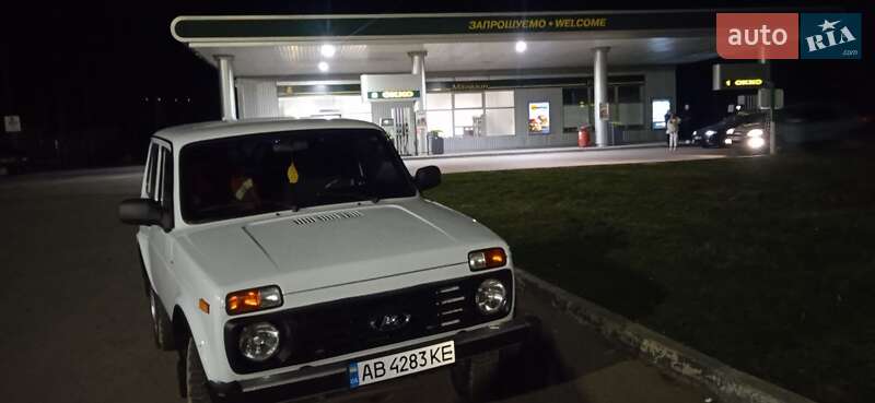 Внедорожник / Кроссовер ВАЗ / Lada 21214 / 4x4 2008 в Харькове