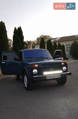 Позашляховик / Кросовер ВАЗ 21214 / 4x4 2011 в 