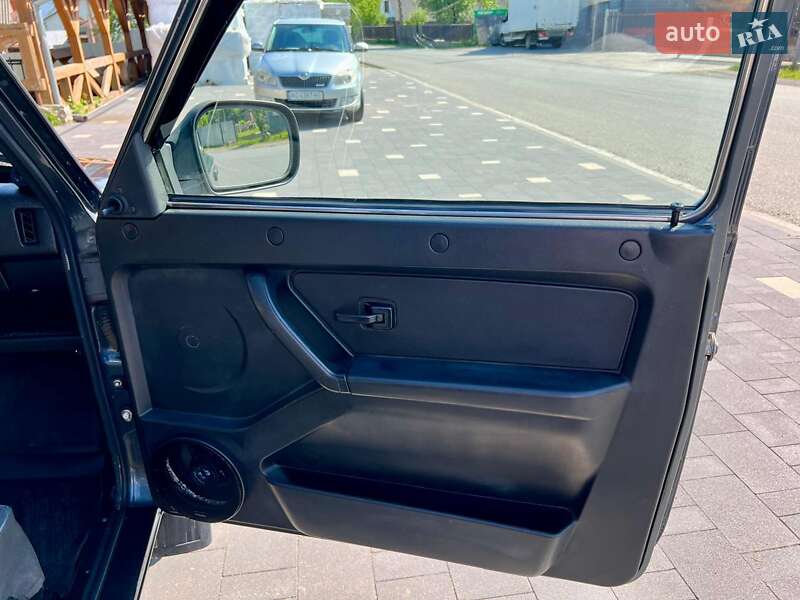 Внедорожник / Кроссовер ВАЗ / Lada 21214 / 4x4 2018 в Хусте