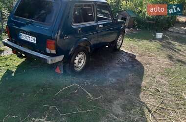 Позашляховик / Кросовер ВАЗ 21214 / 4x4 2006 в Хмільнику