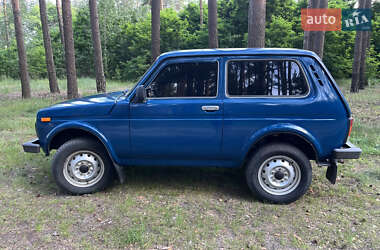 Внедорожник / Кроссовер ВАЗ 21214 / 4x4 2013 в 
