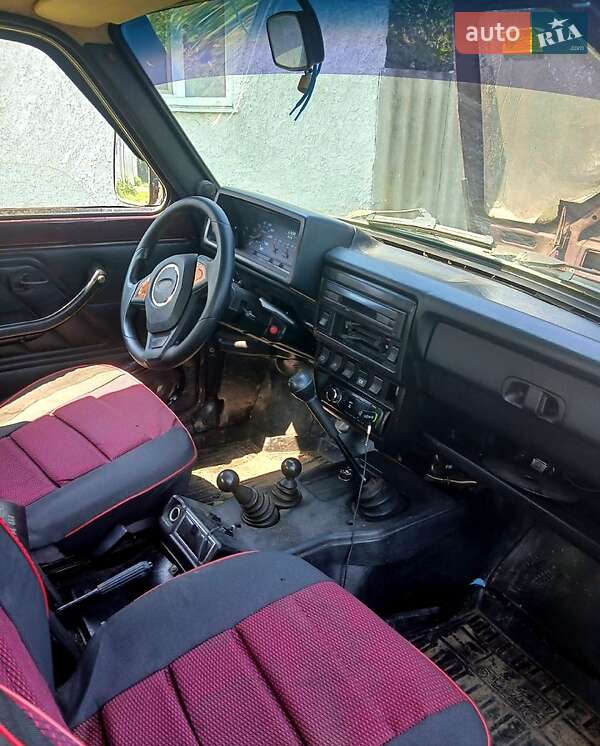 Внедорожник / Кроссовер ВАЗ / Lada 21214 / 4x4 2007 в Золочеве