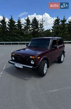 Внедорожник / Кроссовер ВАЗ 21214 / 4x4 2011 в Киеве