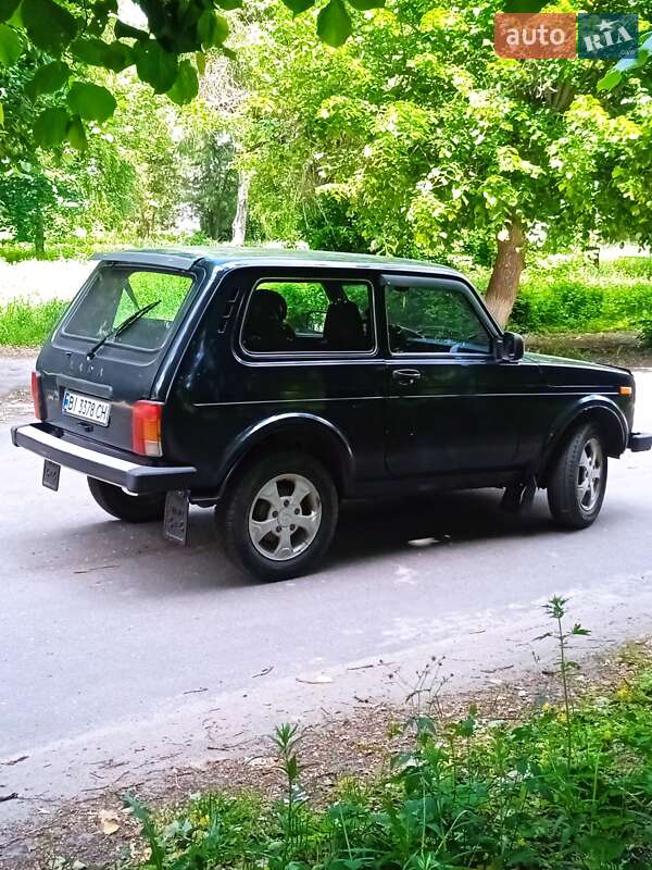 Внедорожник / Кроссовер ВАЗ / Lada 21214 / 4x4 2016 в Ямполе фото 17 Внедорожник / Кроссовер ВАЗ / Lada 21214 / 4x4 2016 в Ямполе