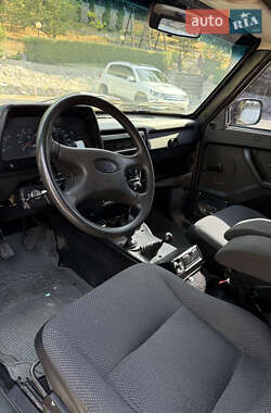 Внедорожник / Кроссовер ВАЗ 21214 / 4x4 2012 в 
