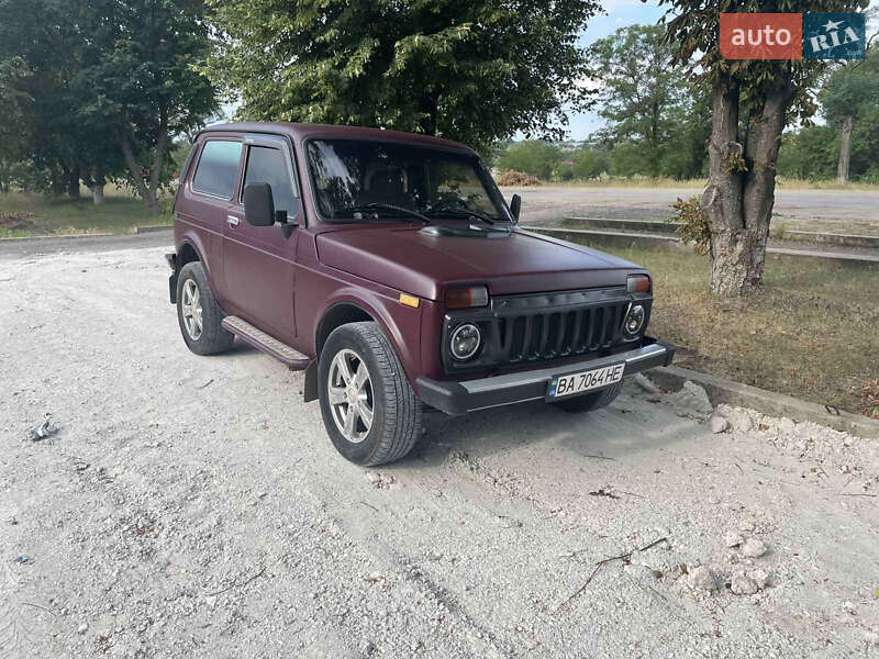 Внедорожник / Кроссовер ВАЗ / Lada 21214 / 4x4 2008 в Бобринце