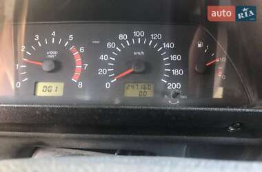 Внедорожник / Кроссовер ВАЗ 21214 / 4x4 2010 в 