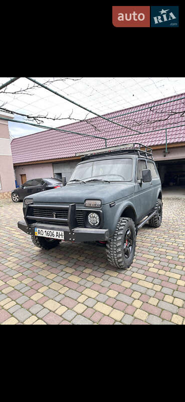 Внедорожник / Кроссовер ВАЗ / Lada 21214 / 4x4 2006 в Ужгороде фото 10 Внедорожник / Кроссовер ВАЗ / Lada 21214 / 4x4 2006 в Ужгороде