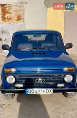 Внедорожник / Кроссовер ВАЗ 21214 / 4x4 2012 в 