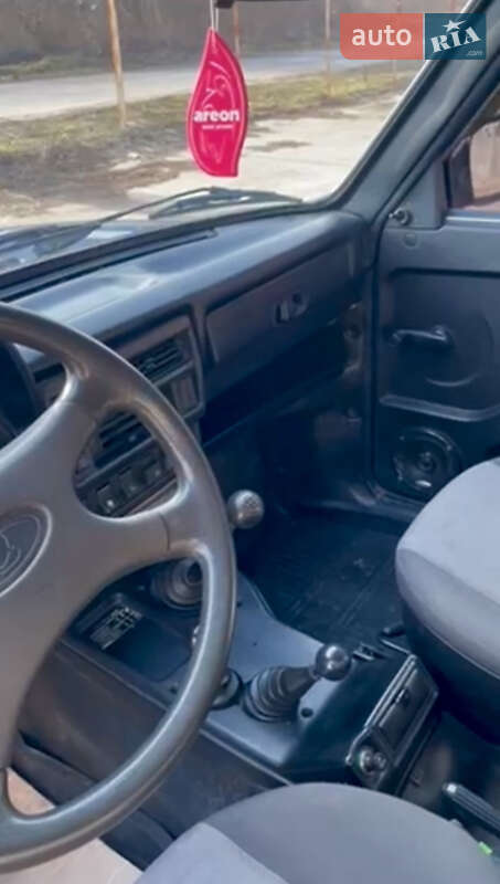 Внедорожник / Кроссовер ВАЗ / Lada 21214 / 4x4 2012 в Львове