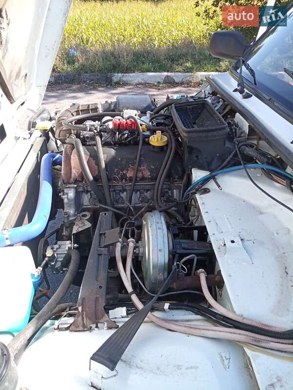 Внедорожник / Кроссовер ВАЗ / Lada 21214 / 4x4 2015 в Липовой Долине фото 13 Внедорожник / Кроссовер ВАЗ / Lada 21214 / 4x4 2015 в Липовой Долине