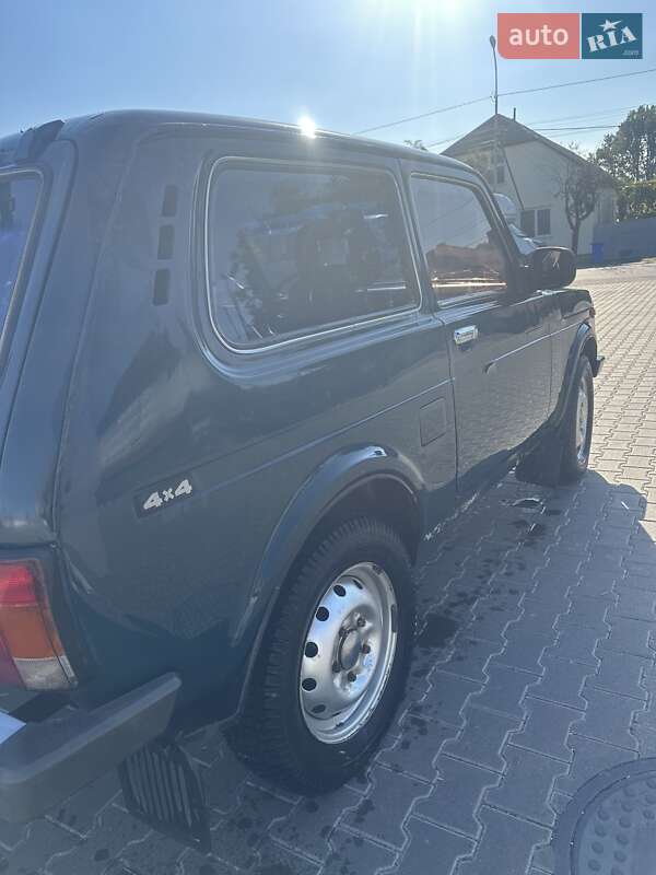 Внедорожник / Кроссовер ВАЗ / Lada 21214 / 4x4 2011 в Мукачево