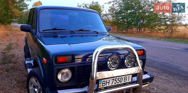Внедорожник / Кроссовер ВАЗ / Lada 21214 / 4x4 2007 в Захарьевке