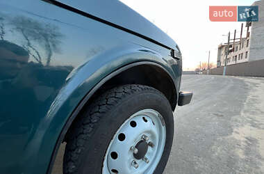 Внедорожник / Кроссовер ВАЗ 21214 / 4x4 2010 в 
