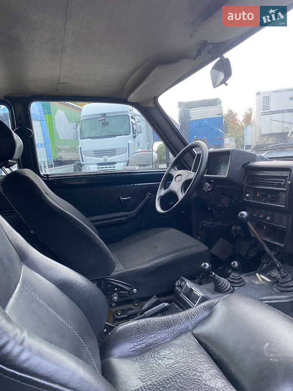 Позашляховик / Кросовер ВАЗ / Lada 21214 / 4x4 2003 в Умані фото 11 Позашляховик / Кросовер ВАЗ / Lada 21214 / 4x4 2003 в Умані