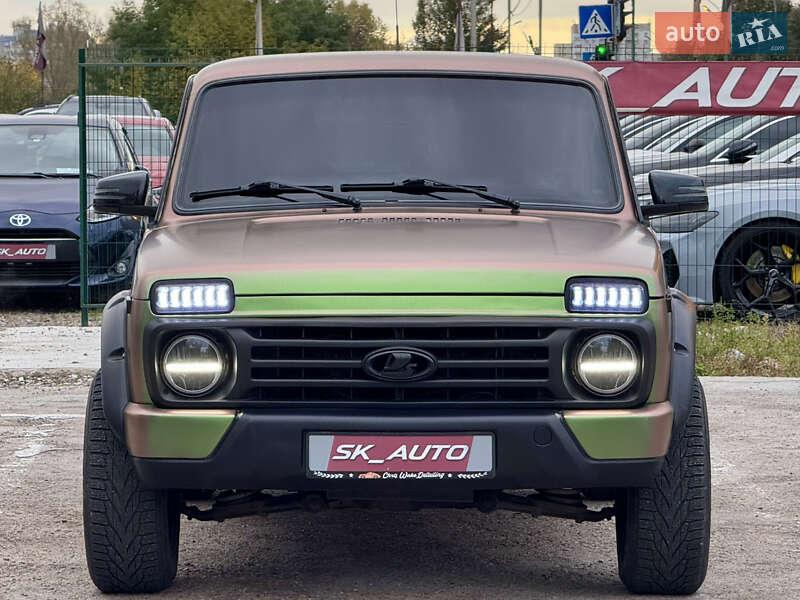 Позашляховик / Кросовер ВАЗ / Lada 21214 / 4x4 2014 в Києві фото 4 Позашляховик / Кросовер ВАЗ / Lada 21214 / 4x4 2014 в Києві