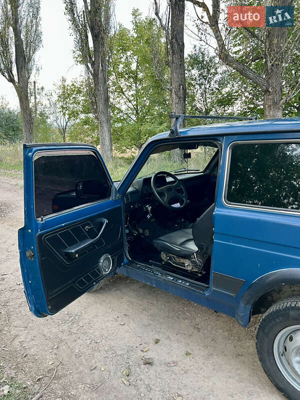 Внедорожник / Кроссовер ВАЗ / Lada 21214 / 4x4 2010 в Мукачево