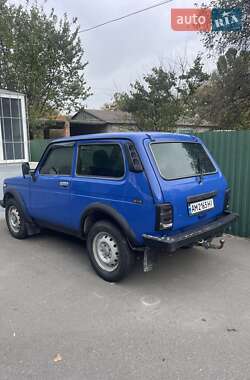 Позашляховик / Кросовер ВАЗ 21214 / 4x4 2008 в Малині