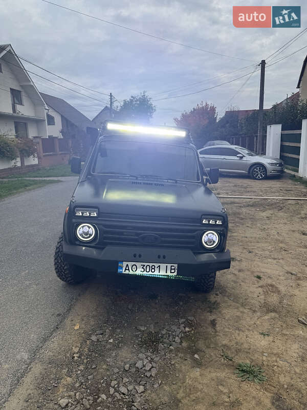 Позашляховик / Кросовер ВАЗ / Lada 21214 / 4x4 2008 в Ужгороді