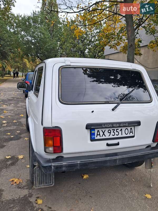 Внедорожник / Кроссовер ВАЗ / Lada 21214 / 4x4 2012 в Харькове фото 4 Внедорожник / Кроссовер ВАЗ / Lada 21214 / 4x4 2012 в Харькове