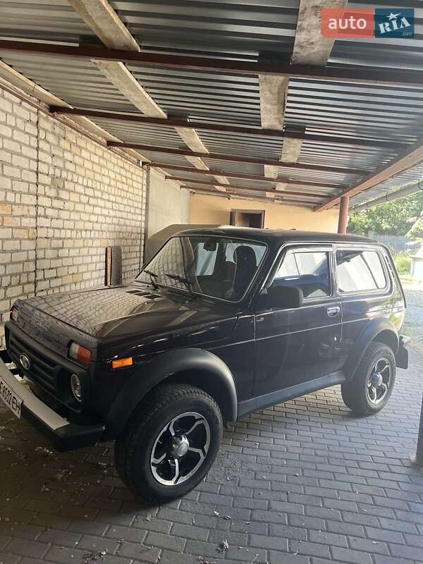 Внедорожник / Кроссовер ВАЗ / Lada 21214 / 4x4 2010 в Вольногорске фото Внедорожник / Кроссовер ВАЗ / Lada 21214 / 4x4 2010 в Вольногорске